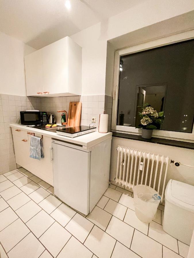 Apartment Fuer 3 Gaeste Kostenlose Parkplaetze Und Lift Хановер Екстериор снимка