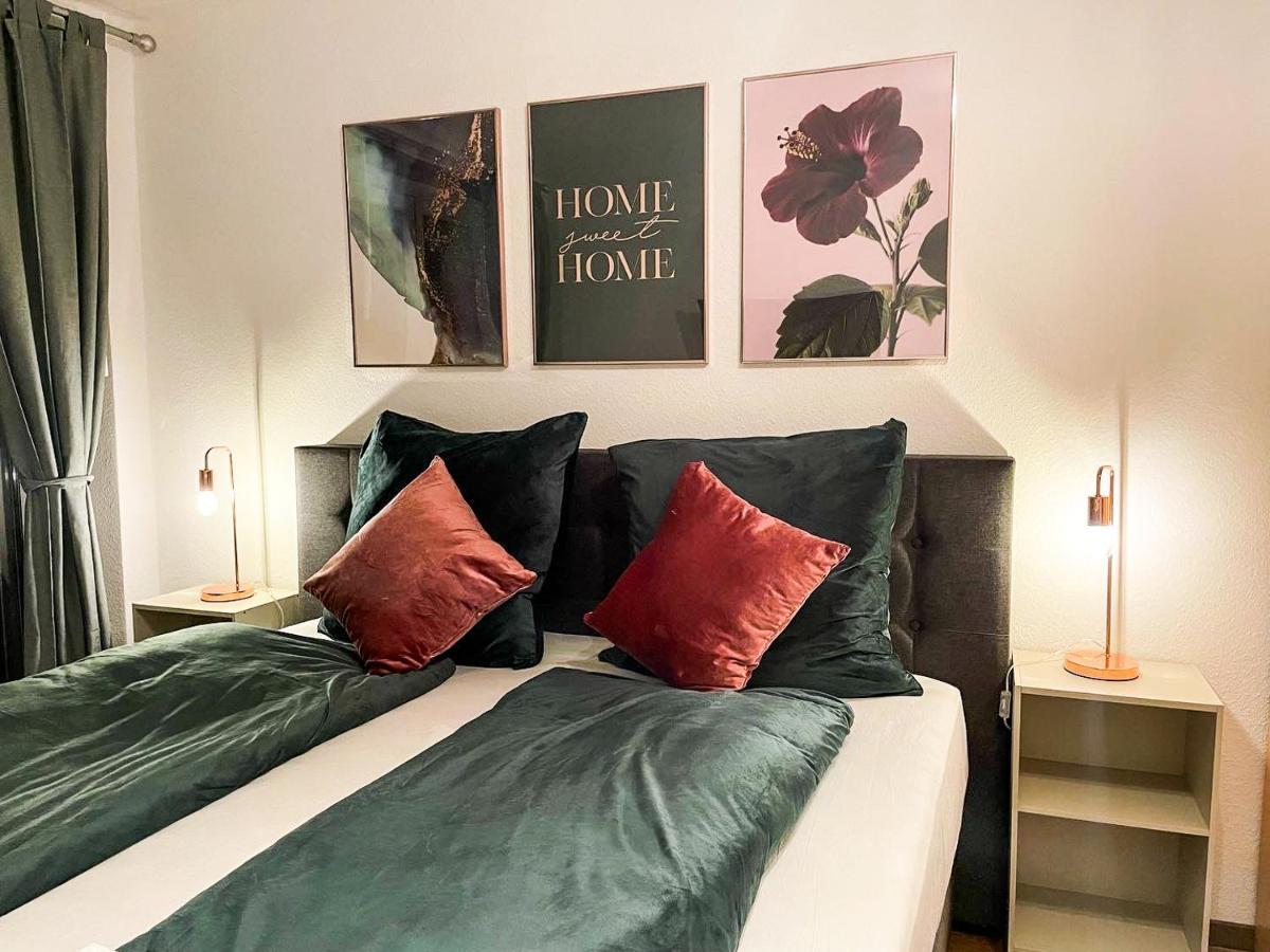 Apartment Fuer 3 Gaeste Kostenlose Parkplaetze Und Lift Хановер Екстериор снимка