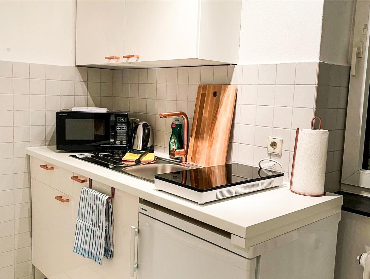 Apartment Fuer 3 Gaeste Kostenlose Parkplaetze Und Lift Хановер Екстериор снимка