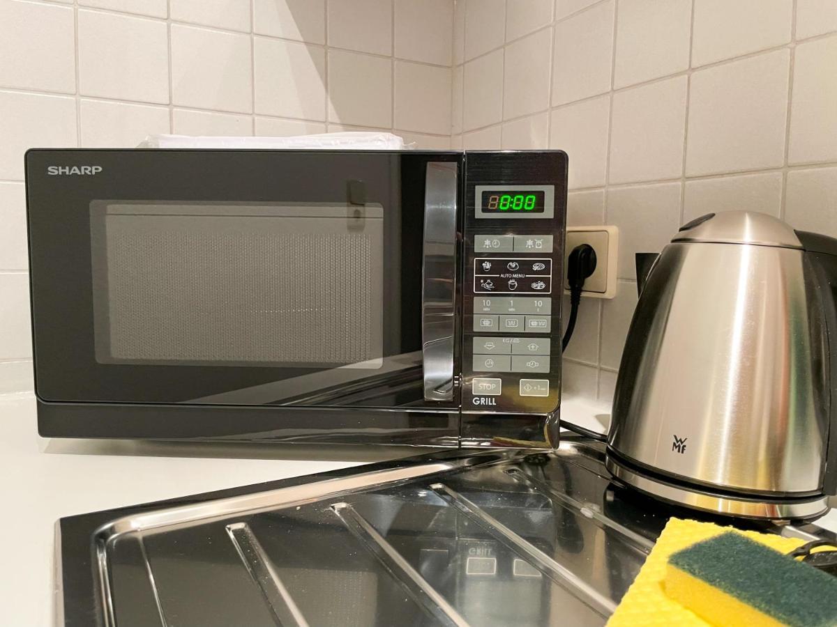 Apartment Fuer 3 Gaeste Kostenlose Parkplaetze Und Lift Хановер Екстериор снимка